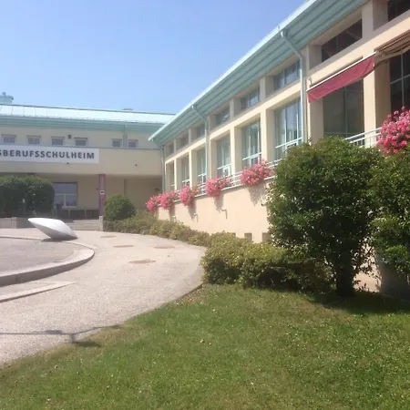 Hostel Obertrum * Obertrum am See